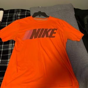 Vintage Nike shirt size medium